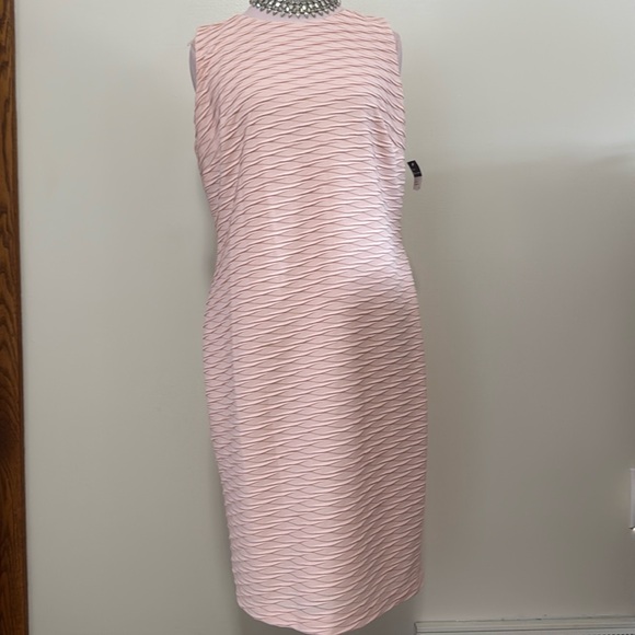 Chaps NWT Blush Pink fitted dress in size 14 - Picture 1 of 9
